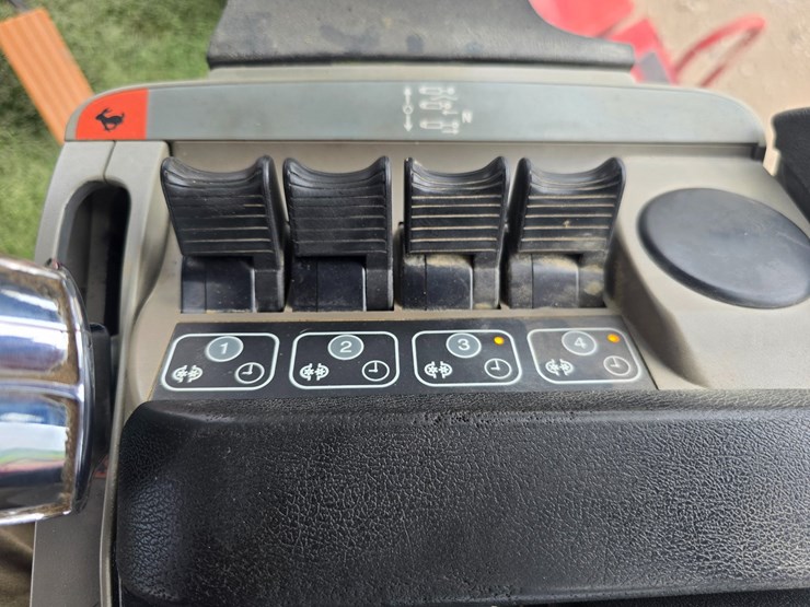 2012-case-ih-steiger-450-quadtrac-image-119