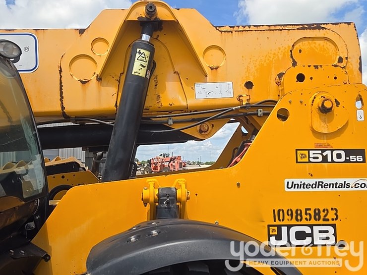 2019-jcb-510-56-image-25