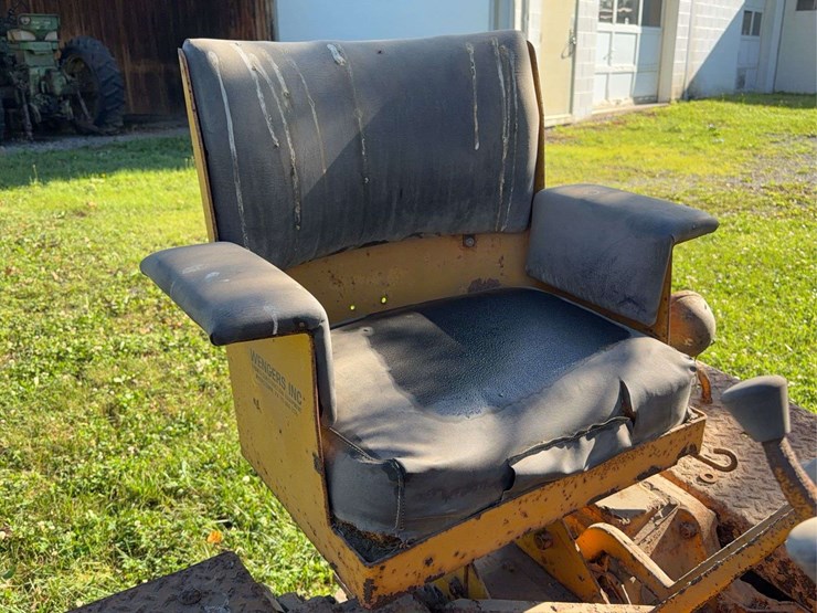 john-deere-440-image-26