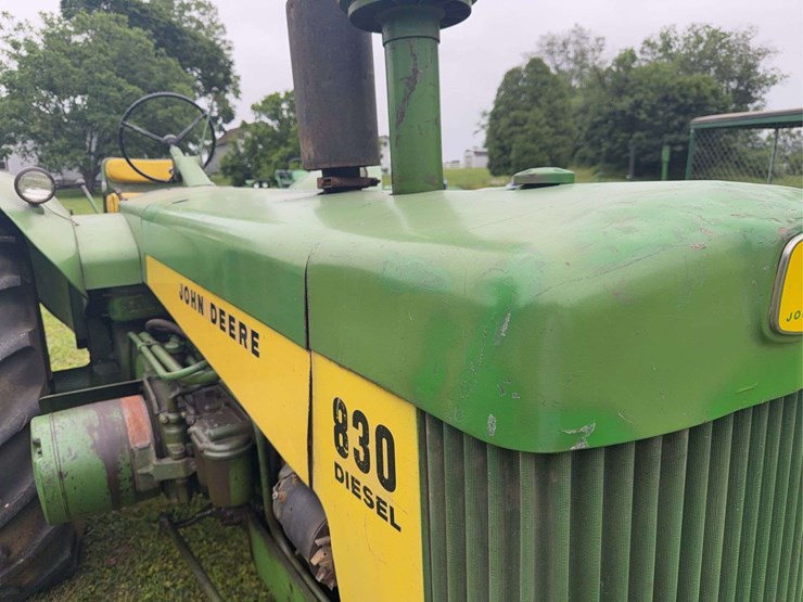 1959-john-deere-830-image-11