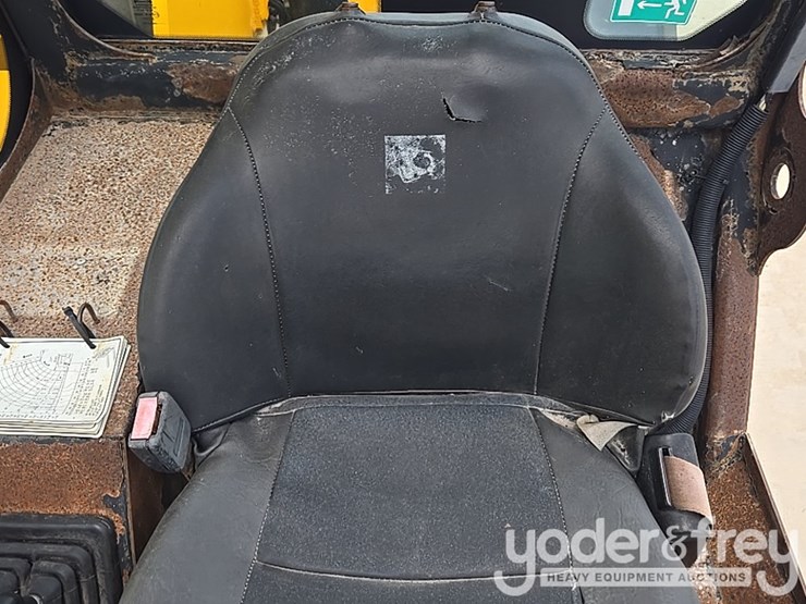 2017-jcb-510-56-image-59