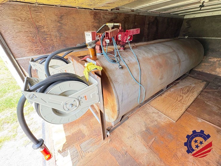 jobsite-fuel-tank-&-dual-t/a-storage-gooseneck-trailer-image-22
