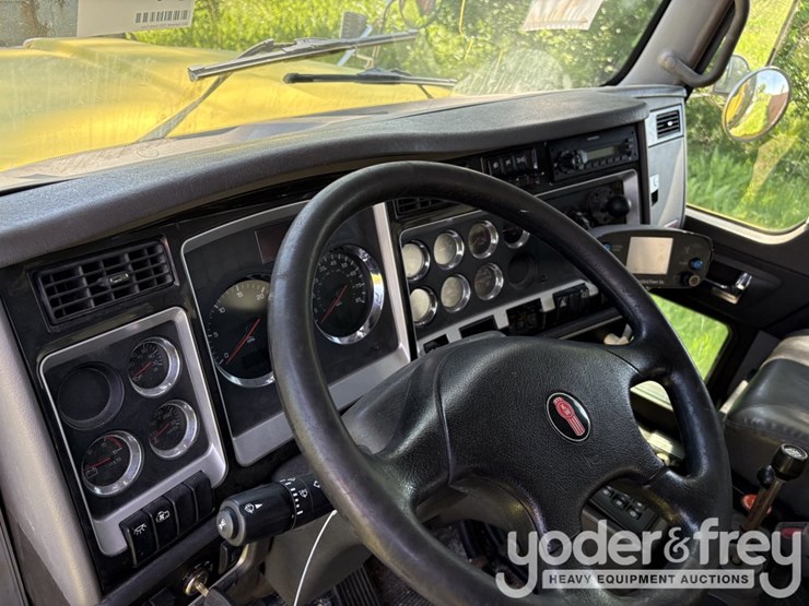 2012-kenworth-t400-image-68