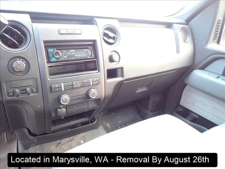 2013-ford-f150-xl-image-2