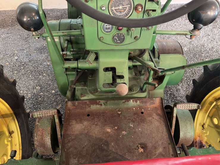 john-deere-70-image-32