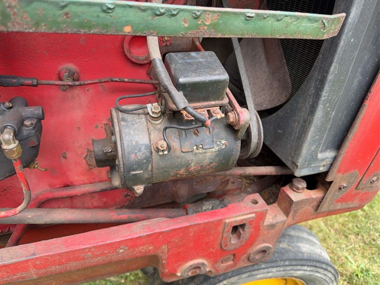 massey-ferguson-33-image-19