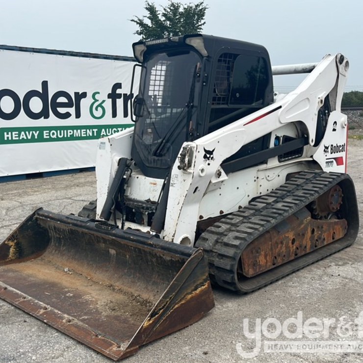 2016 BOBCAT T870