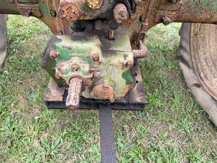 john-deere-60-image-28