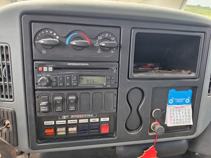 2002-international-durastar-4300-image-118