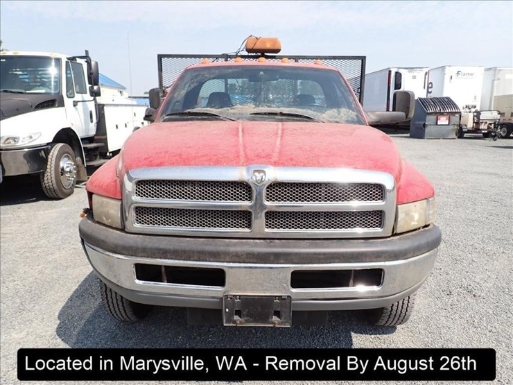 2002-dodge-3500-image-18