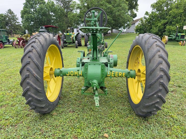john-deere-model-b-image-4