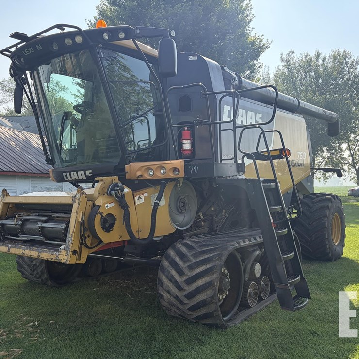 2011 CLAAS LEXION 760