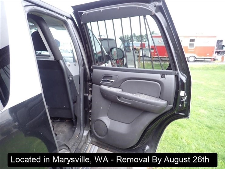 2013-chevrolet-tahoe-image-26