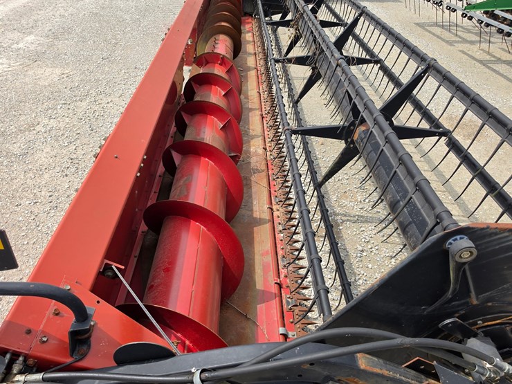 2005-case-ih-1020-image-10