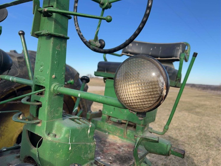 john-deere-model-b-image-41
