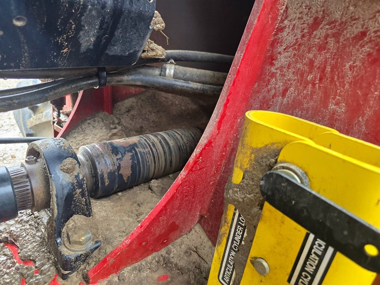 2012-case-ih-steiger-450-quadtrac-image-91