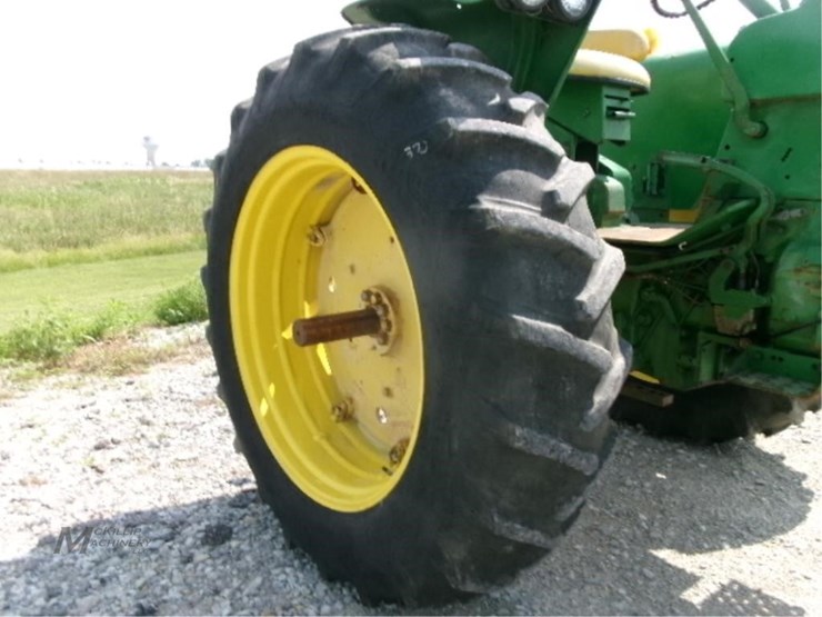1968-john-deere-3020-image-6