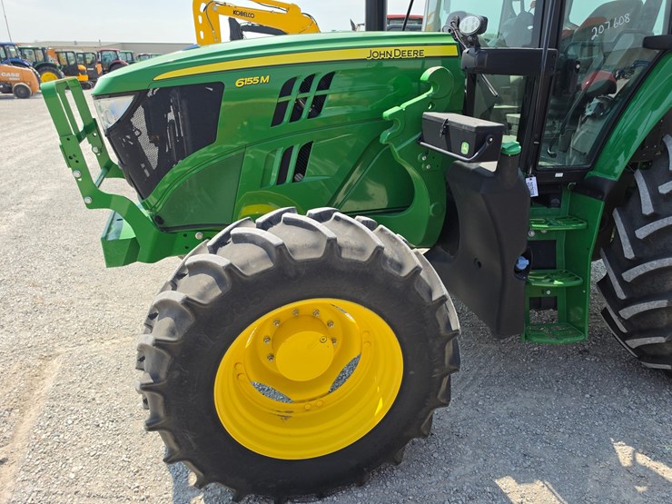 2023-john-deere-6155m-image-18
