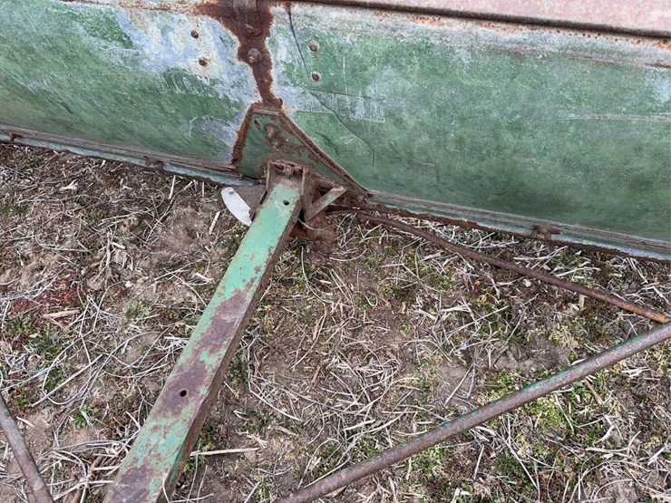 john-deere-lf-image-10