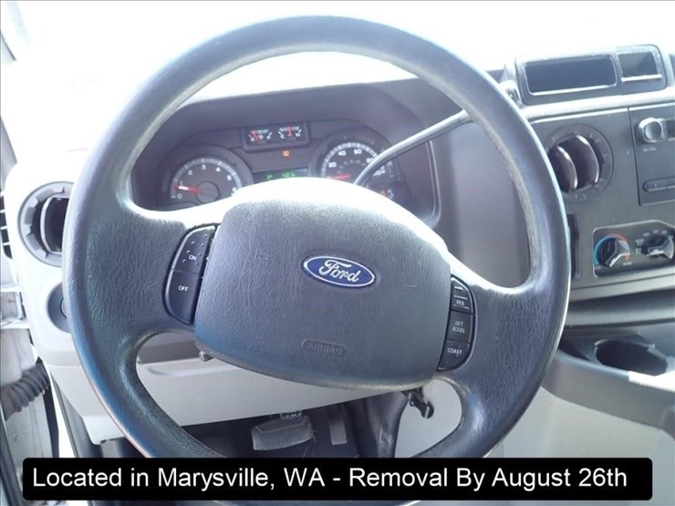 2011-ford-e250-image-8