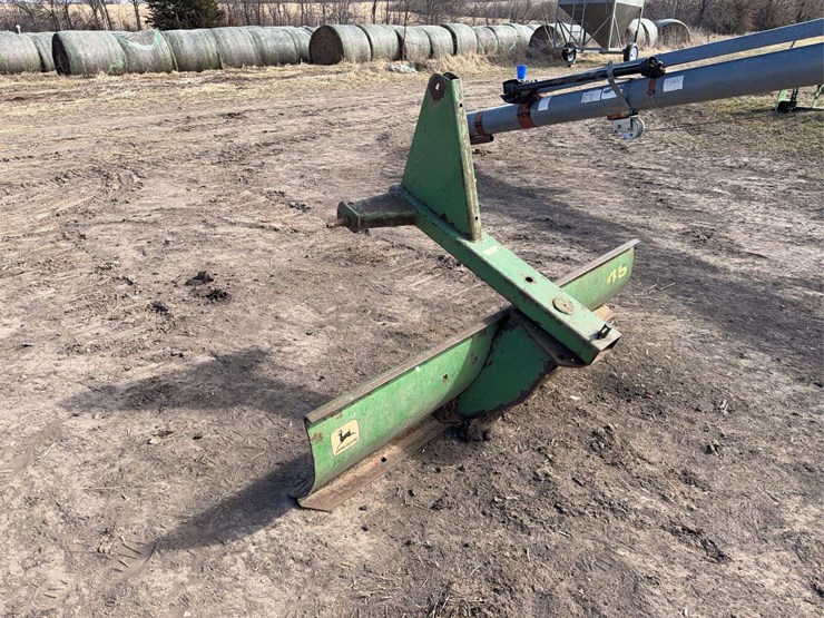 john-deere-6-image-2