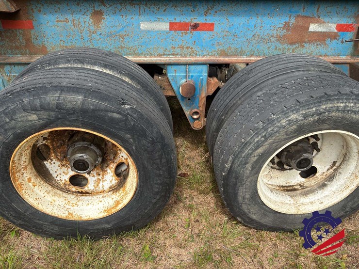 1997-savo-double-bunk-t/a-log-trailer-image-18