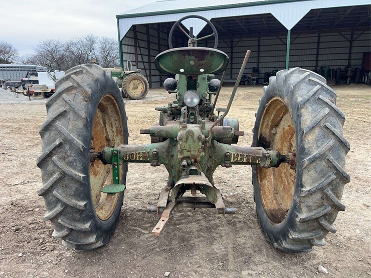 john-deere-model-b-image-4