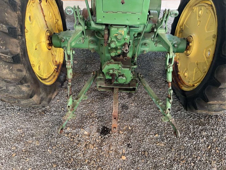 john-deere-70-image-35