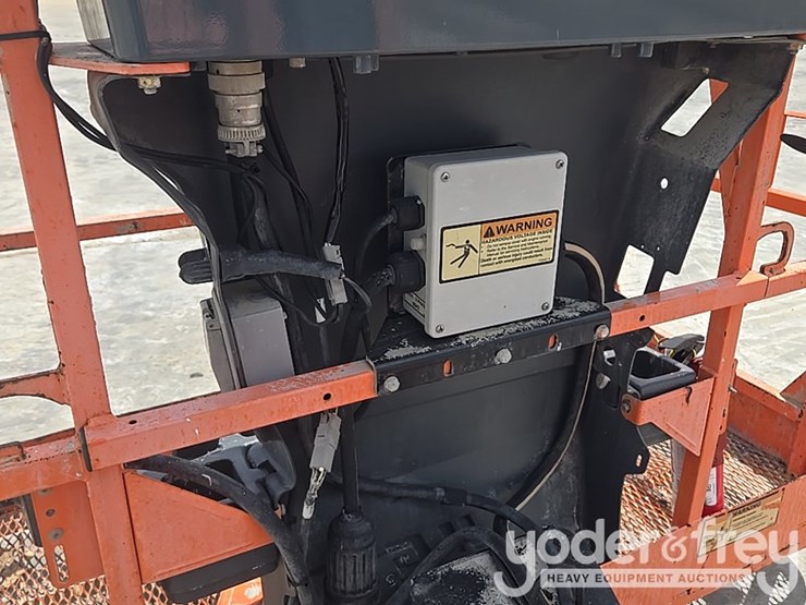 2017-jlg-450aj-image-24