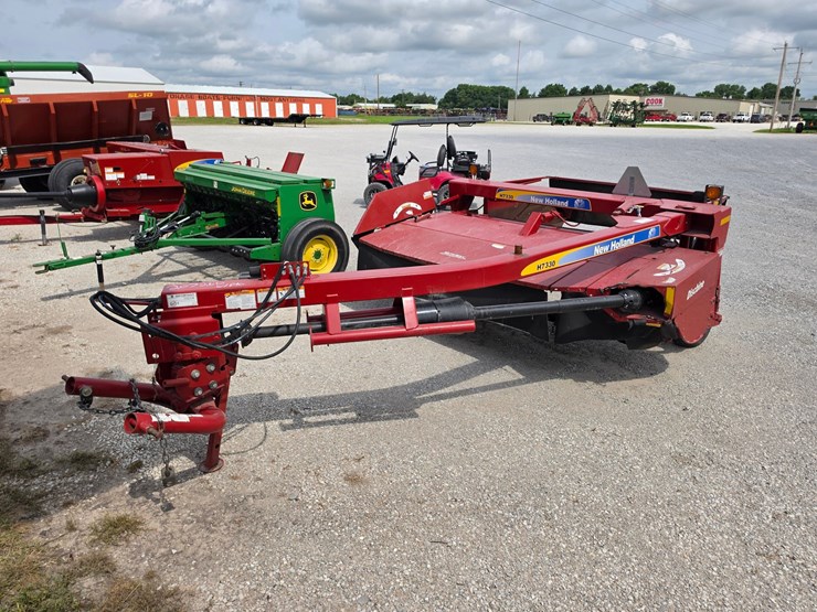 2014-new-holland-h7330-image-13