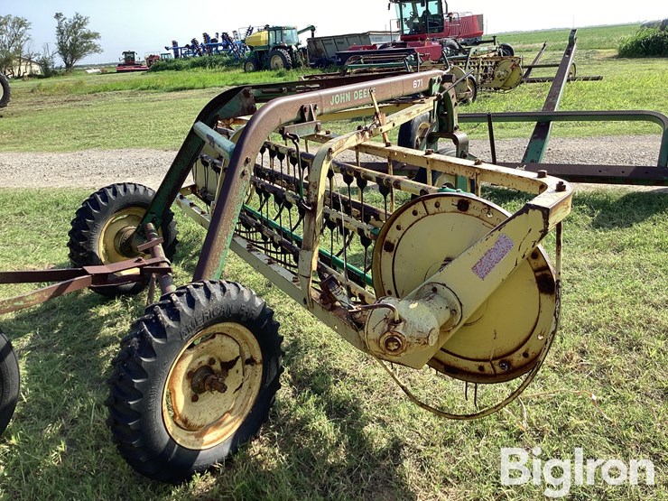 john-deere-670-image-18