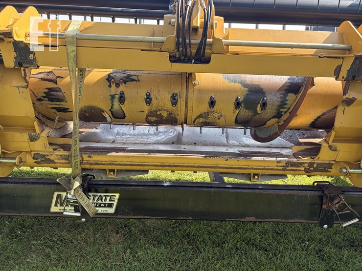 2013-claas-maxflex-1050-image-11