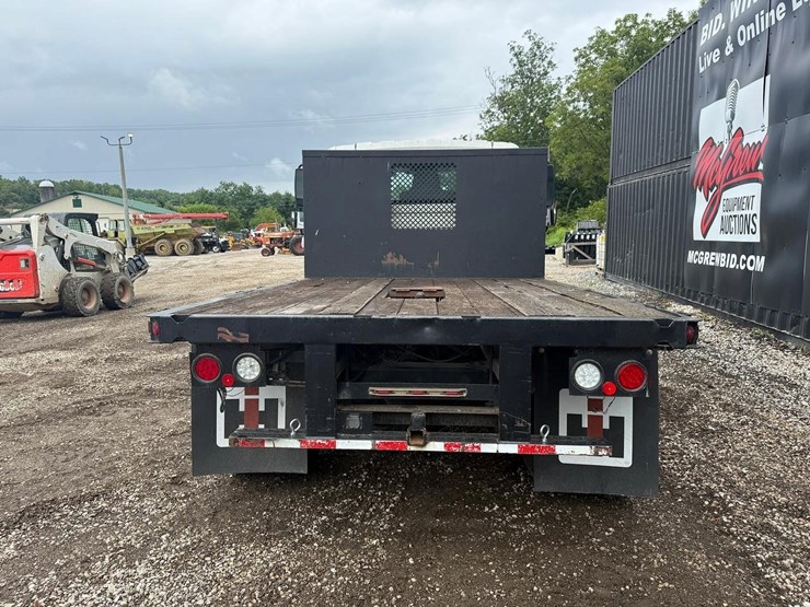 2007-international-durastar-4300-image-3