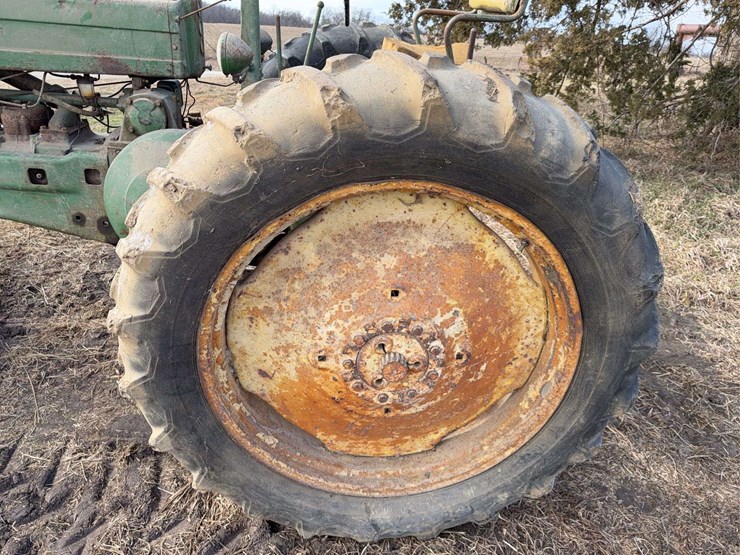 john-deere-a-image-11