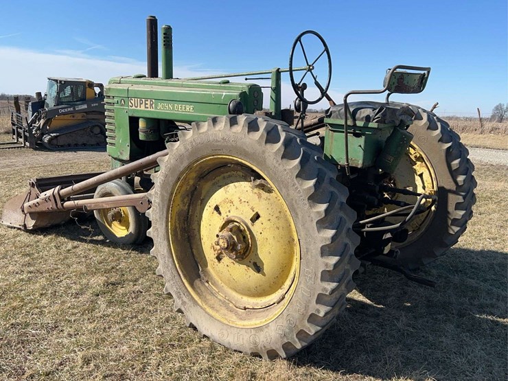 john-deere-model-a-image-3