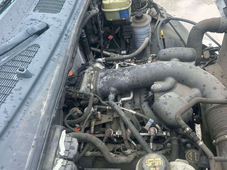 2019-ford-f750-image-9