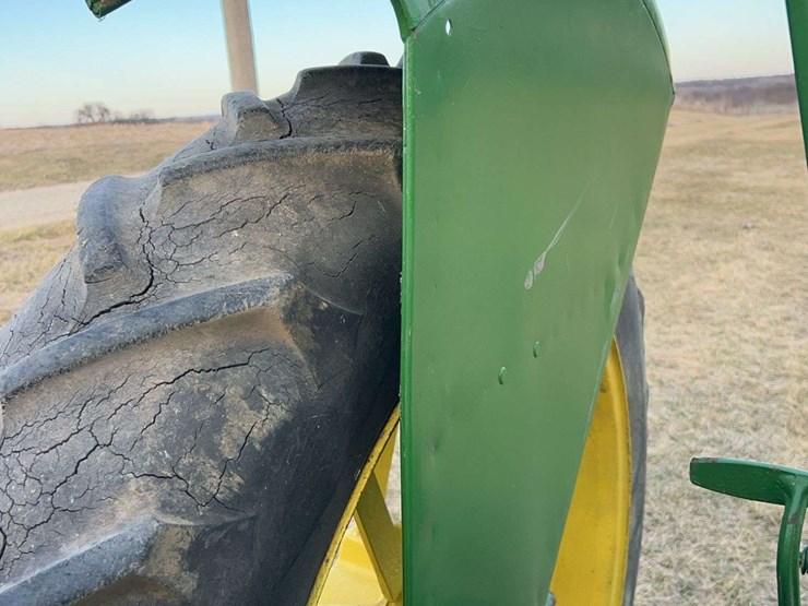 john-deere-model-a-image-32
