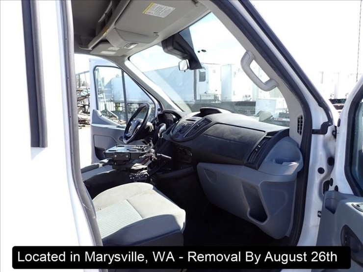 2016-ford-transit-image-2