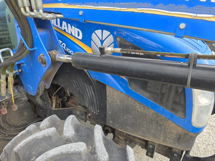 2016-new-holland-t4.100-image-21