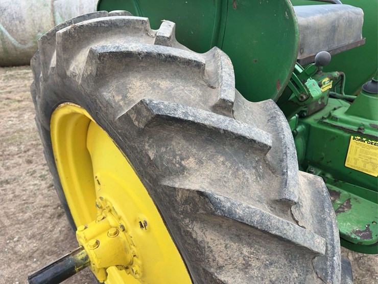 john-deere-40-image-35