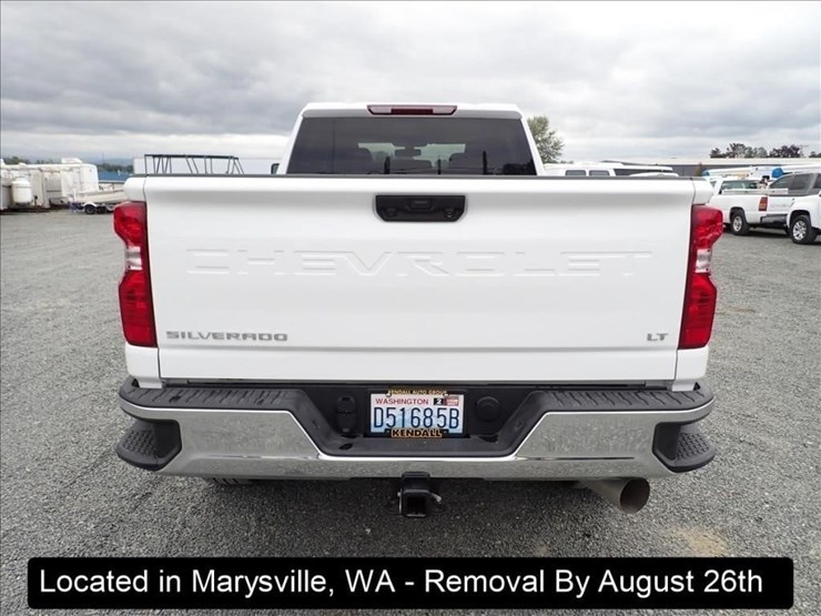 2023-chevrolet-2500-image-25