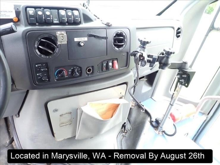 2015-ford-e450-image-2
