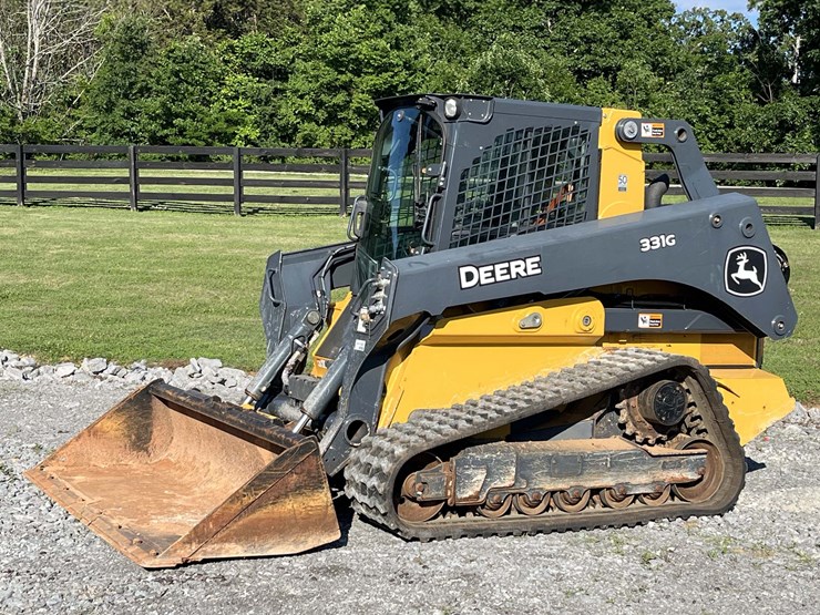 2020-deere-331g-image-1