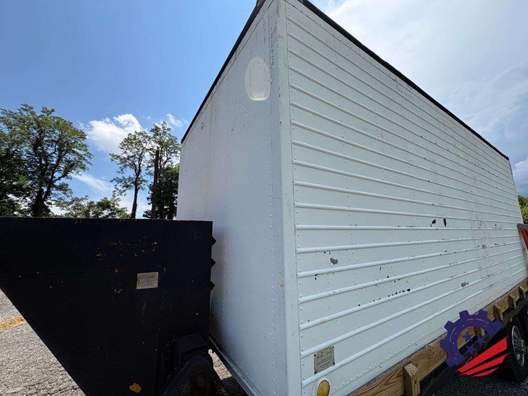 jobsite-fuel-tank-&-dual-t/a-storage-gooseneck-trailer-image-10