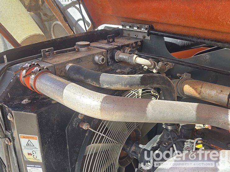 2012-jlg-g6-42a-image-34