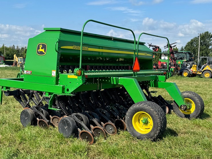 john-deere-1590-image-6