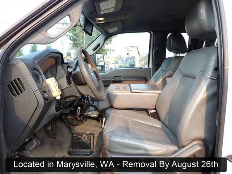 2014-ford-f550-image-23