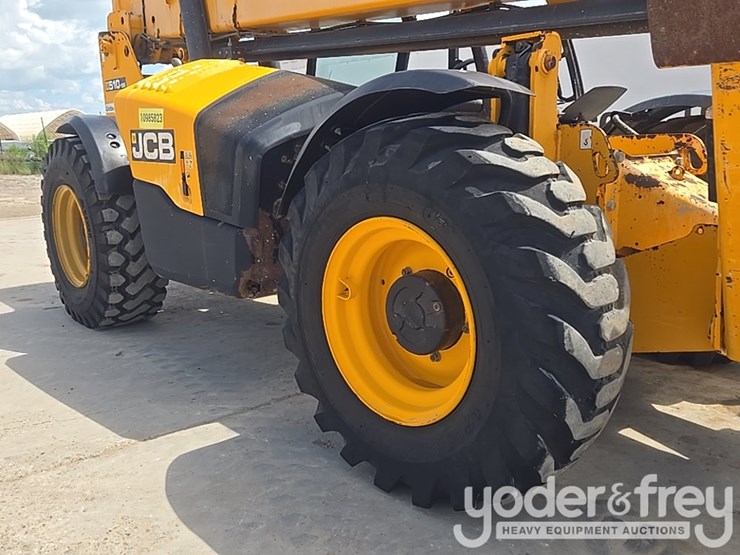 2019-jcb-510-56-image-12