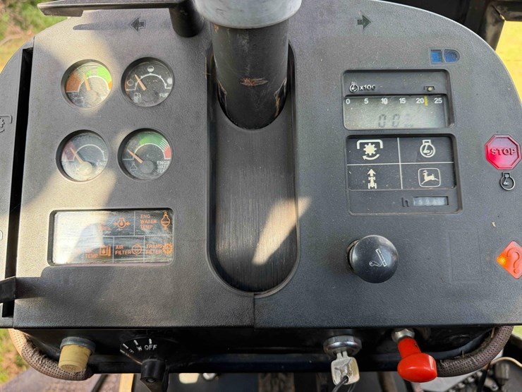 john-deere-4450-image-18