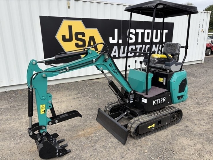 2026-cfg-kt13r-mini-hydraulic-excavator-image-1